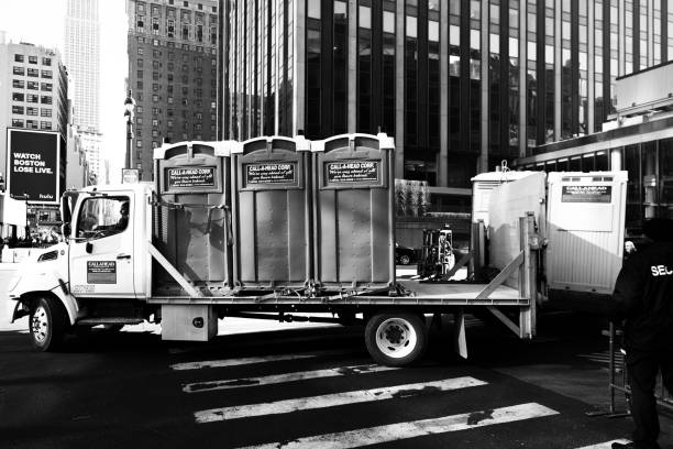 Best Porta potty rental near me  in Planada, CA